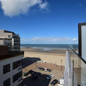  Apartment Zeedijk 336