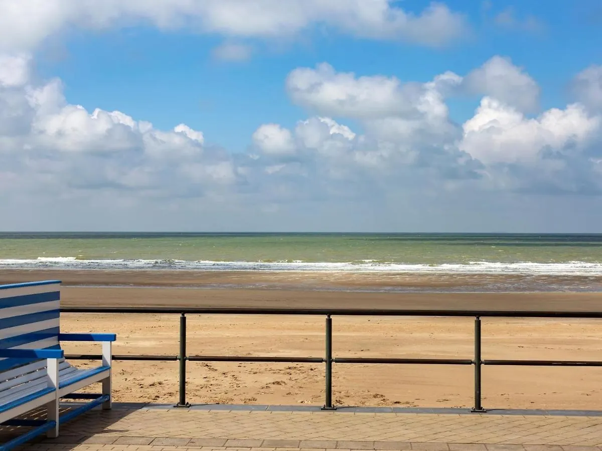 Apartment With Beautiful Sea-View Middelkerke