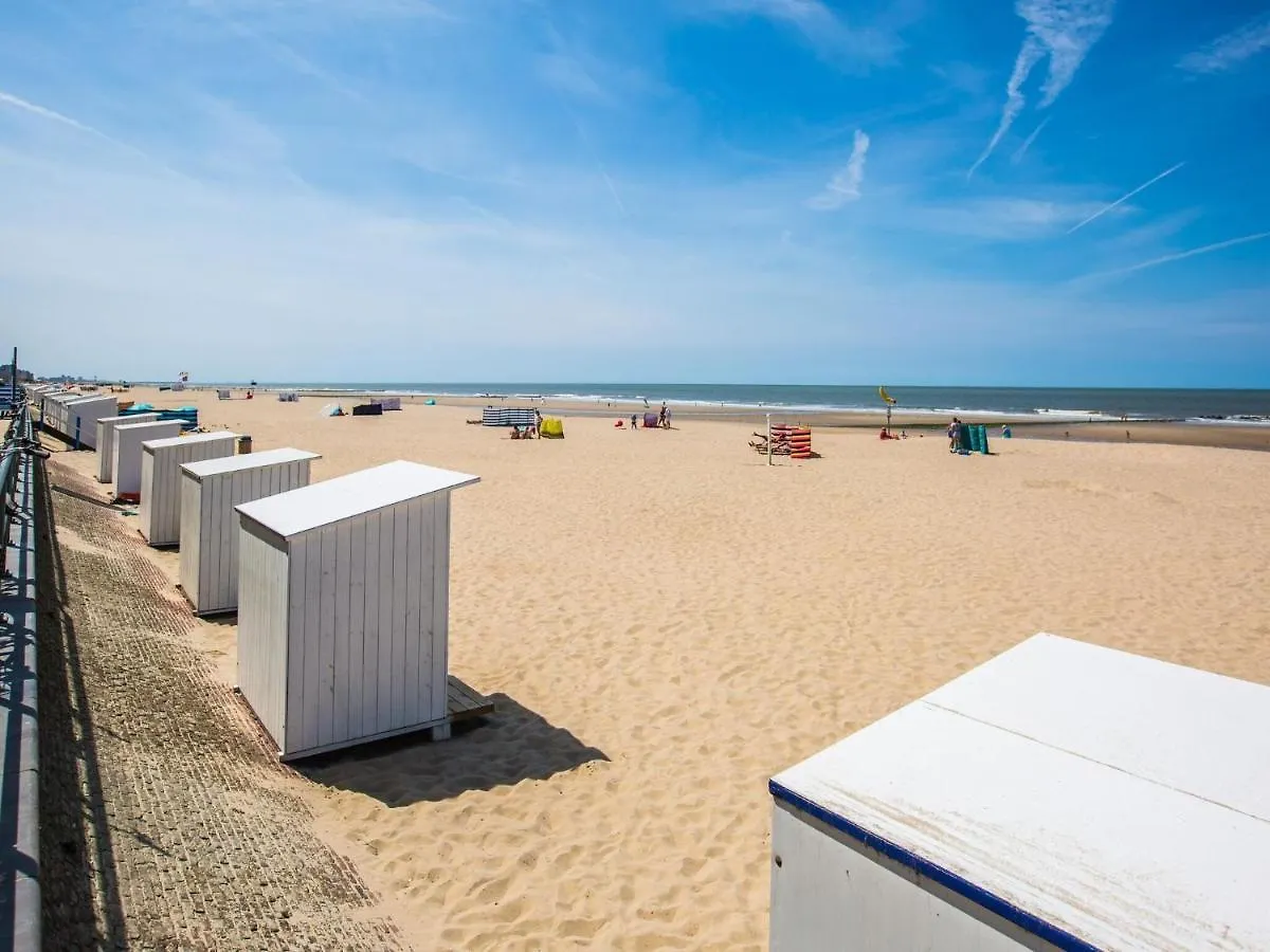 Apartment With Beautiful Sea-View Middelkerke