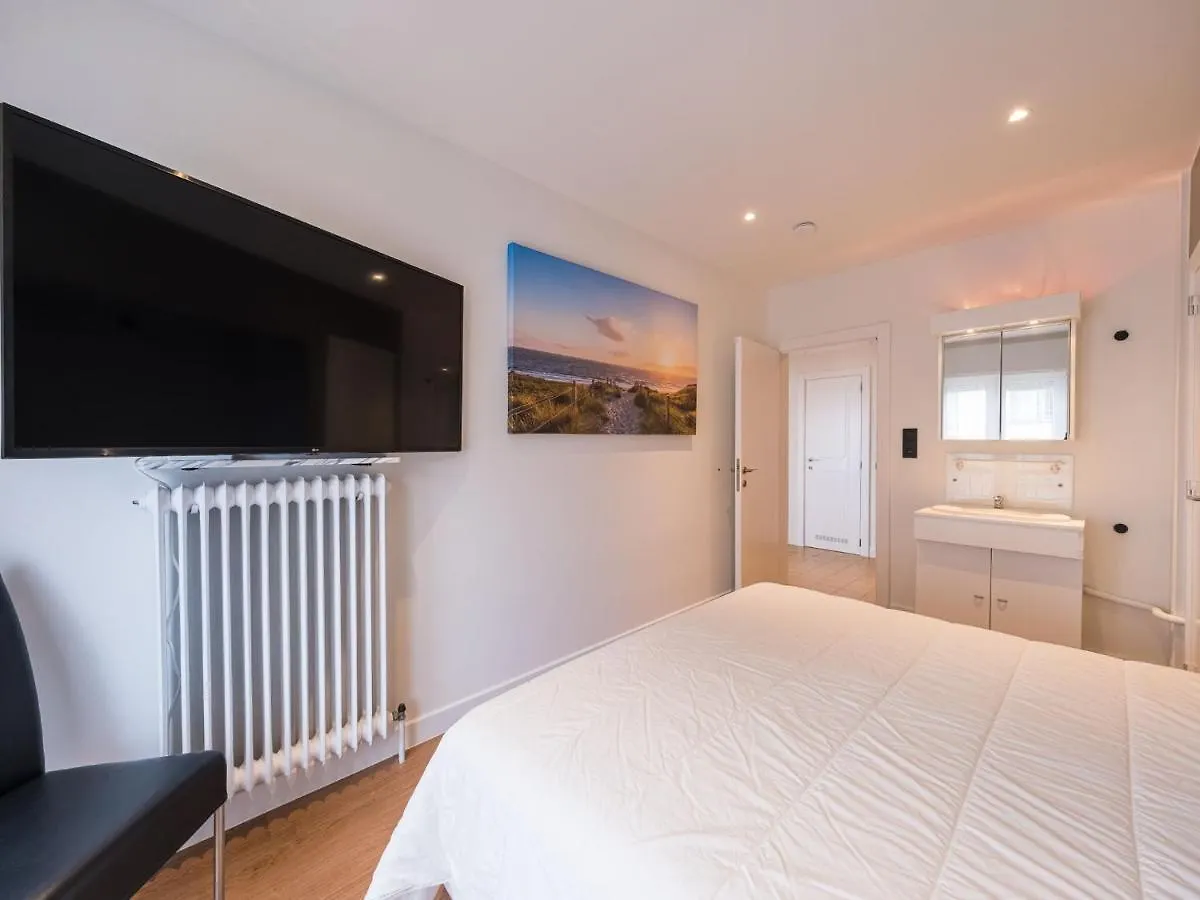 Apartment With Beautiful Sea-View Middelkerke